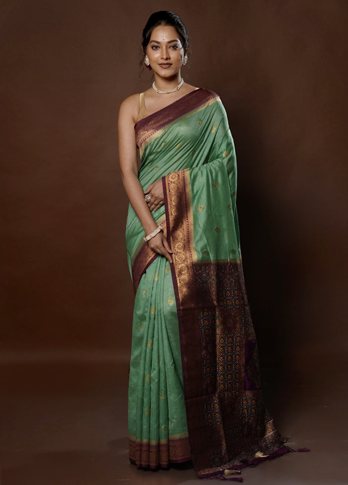 Green Dupion Silk Saree With Blouse Piece