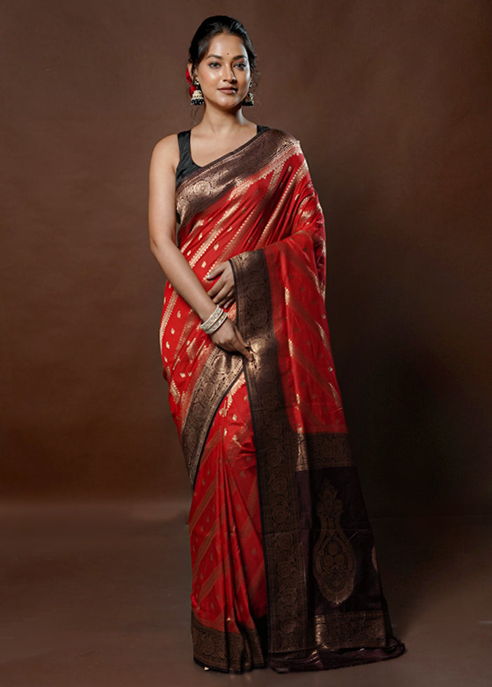 Red Dupion Silk Saree With Blouse Piece