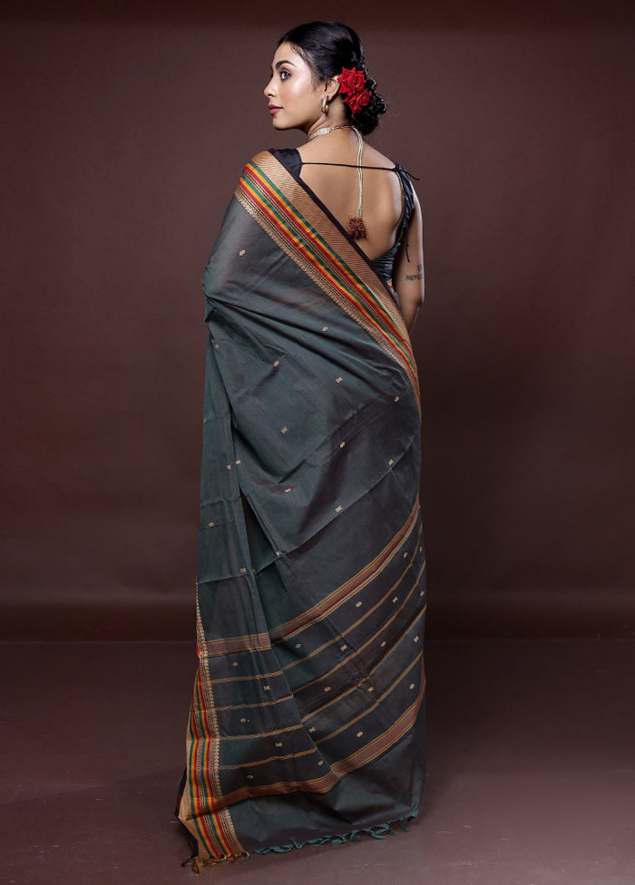 Green Cotton Saree With Blouse Piece