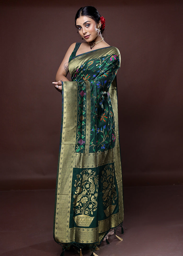 Green Dupion Silk Saree With Blouse Piece