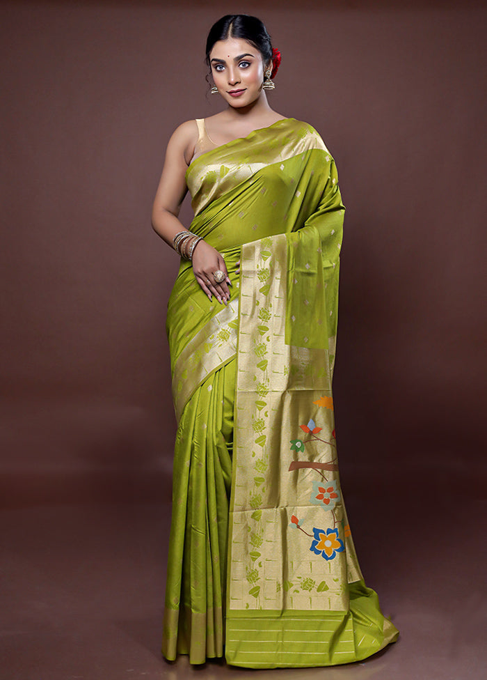 Green Dupion Silk Saree With Blouse Piece