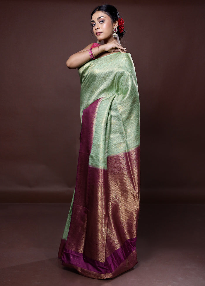 Green Dupion Silk Saree With Blouse Piece