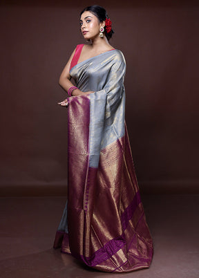 Grey Dupion Silk Saree With Blouse Piece