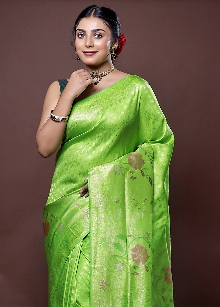 Green Dupion Silk Saree With Blouse Piece