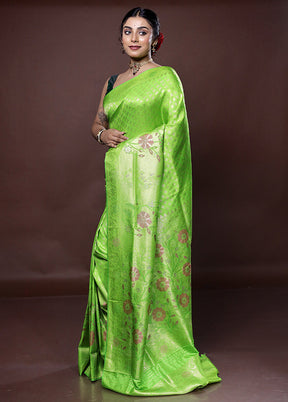 Green Dupion Silk Saree With Blouse Piece