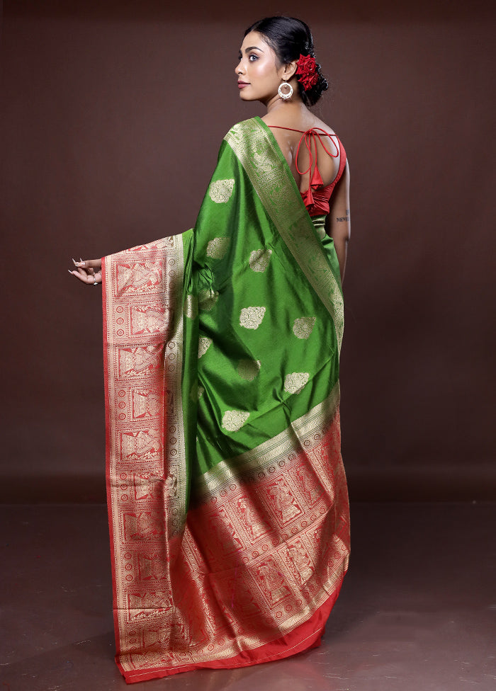 Green Dupion Silk Saree With Blouse Piece