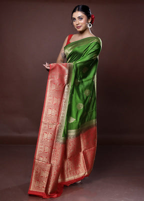 Green Dupion Silk Saree With Blouse Piece