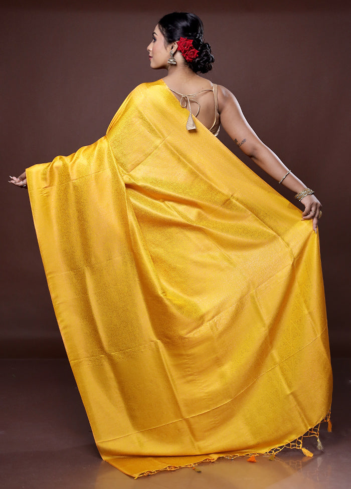 Yellow Dupion Silk Saree With Blouse Piece