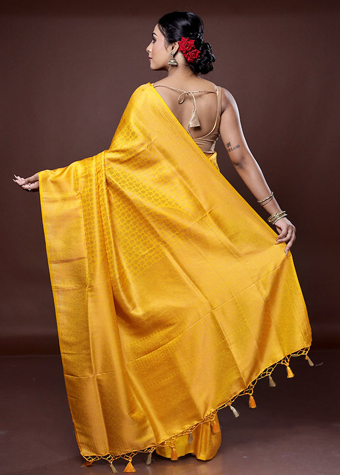 Yellow Dupion Silk Saree With Blouse Piece