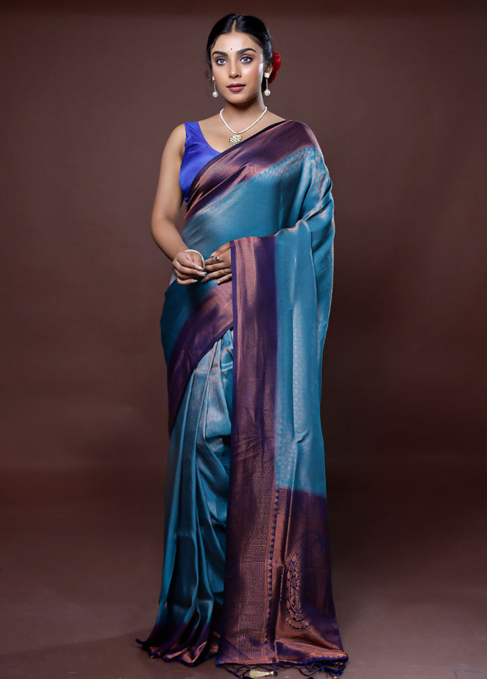 Green Dupion Silk Saree With Blouse Piece