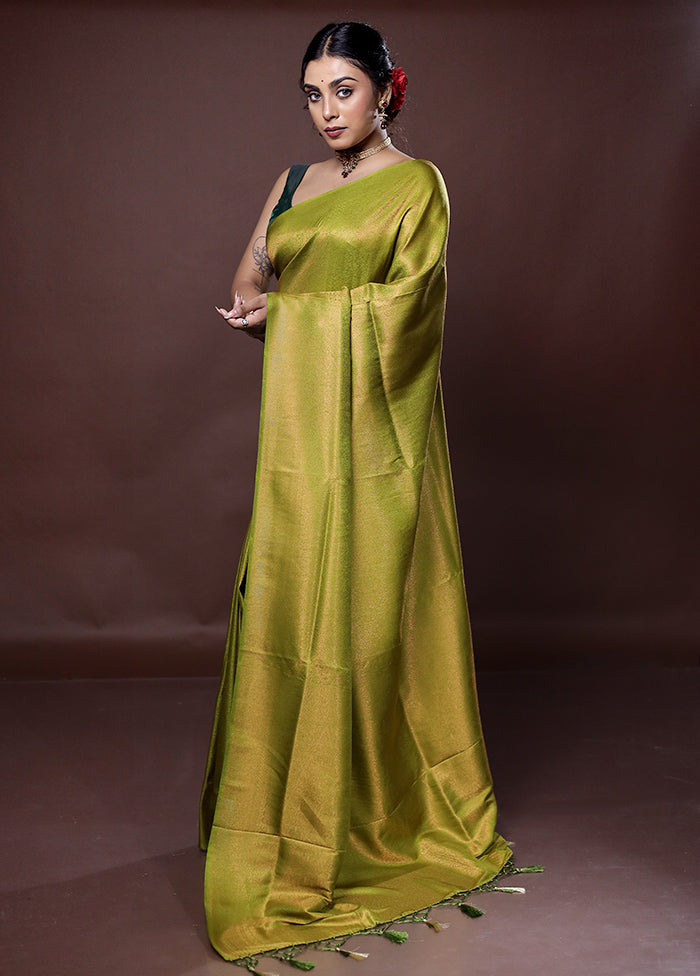 Green Dupion Silk Saree With Blouse Piece