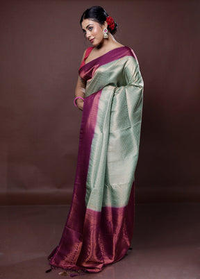 Green Dupion Silk Saree With Blouse Piece