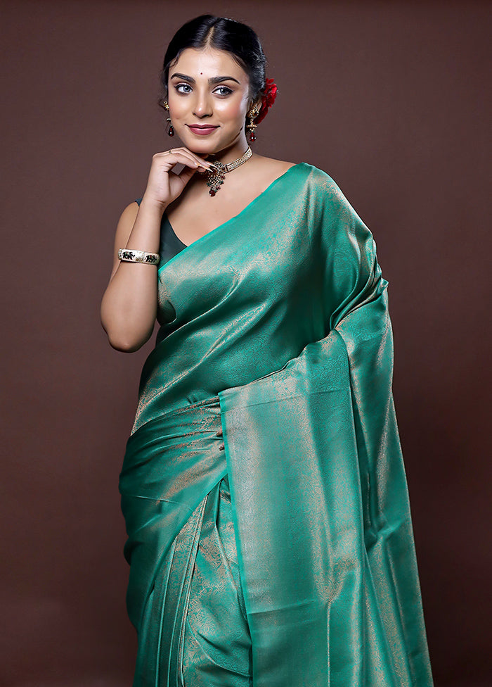 Green Dupion Silk Saree With Blouse Piece