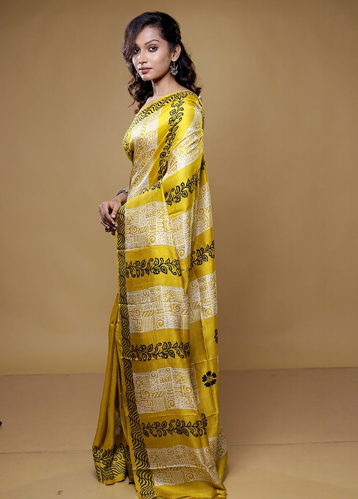 Yellow Printed Pure Silk Saree Without Blouse Piece