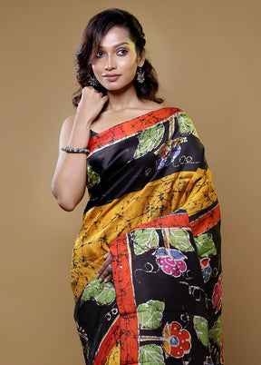 Yellow Printed Pure Silk Saree Without Blouse Piece