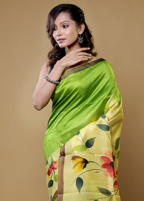 green Printed Pure Silk Saree Without Blouse Piece