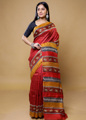 Red Printed Pure Silk Saree Without Blouse Piece