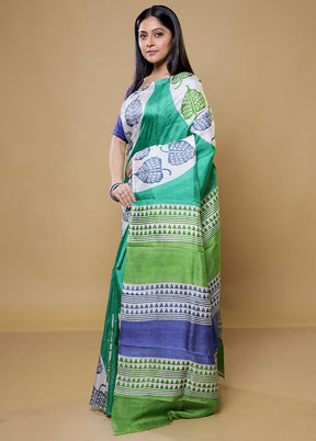 Green Printed Pure Silk Saree Without Blouse Piece