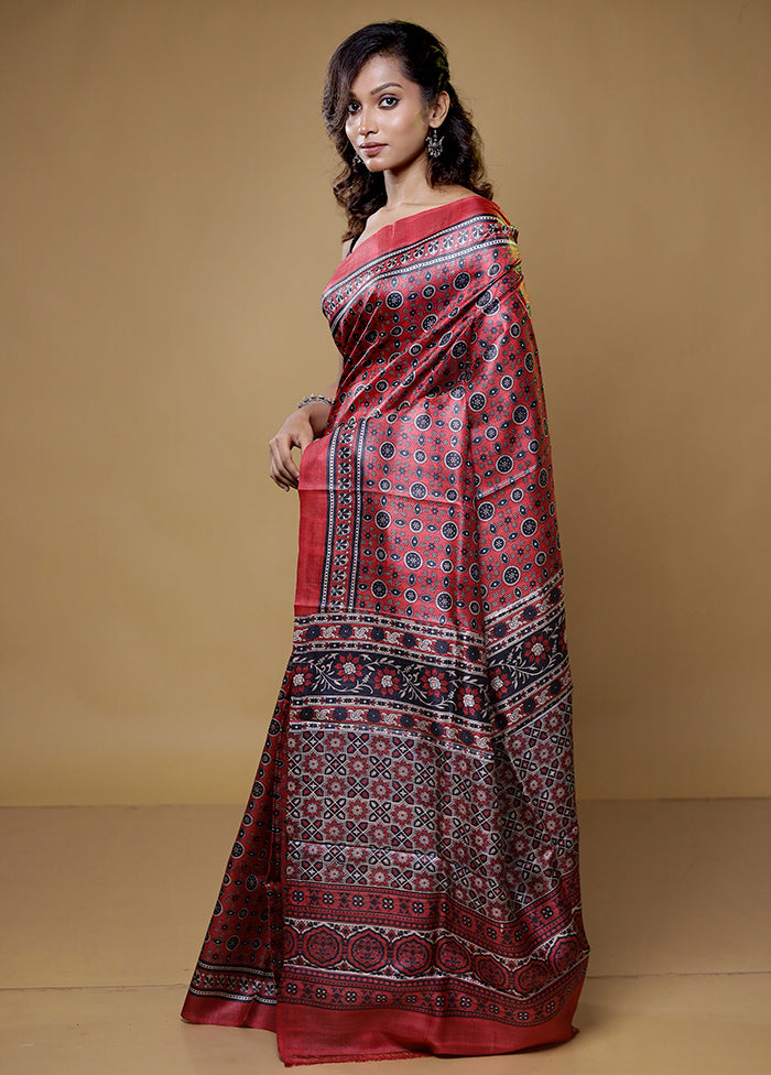 Red Handloom Tussar Pure Silk Saree With Blouse Piece