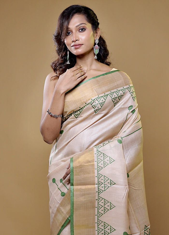 Cream Tussar Silk Saree With Blouse Piece