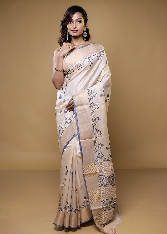 Cream Tussar Silk Saree With Blouse Piece