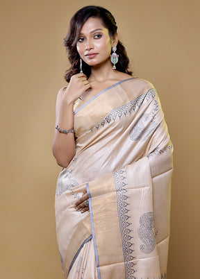 Cream Tussar Silk Saree With Blouse Piece