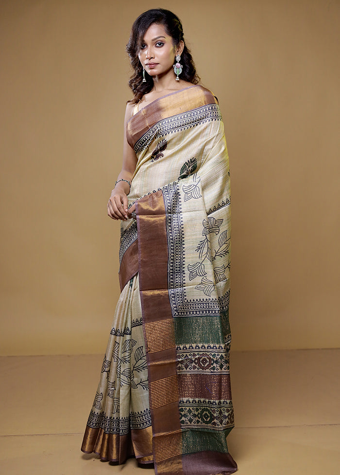 Cream Tussar Silk Saree With Blouse Piece