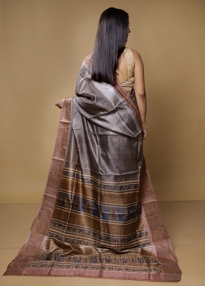 Multicolor Tussar Silk Saree With Blouse Piece