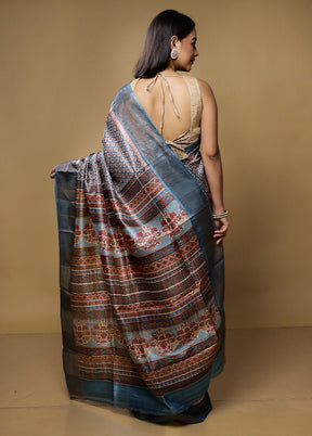 Multicolor Tussar Silk Saree With Blouse Piece