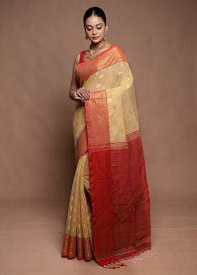 Yellow Cotton Saree With Blouse Piece