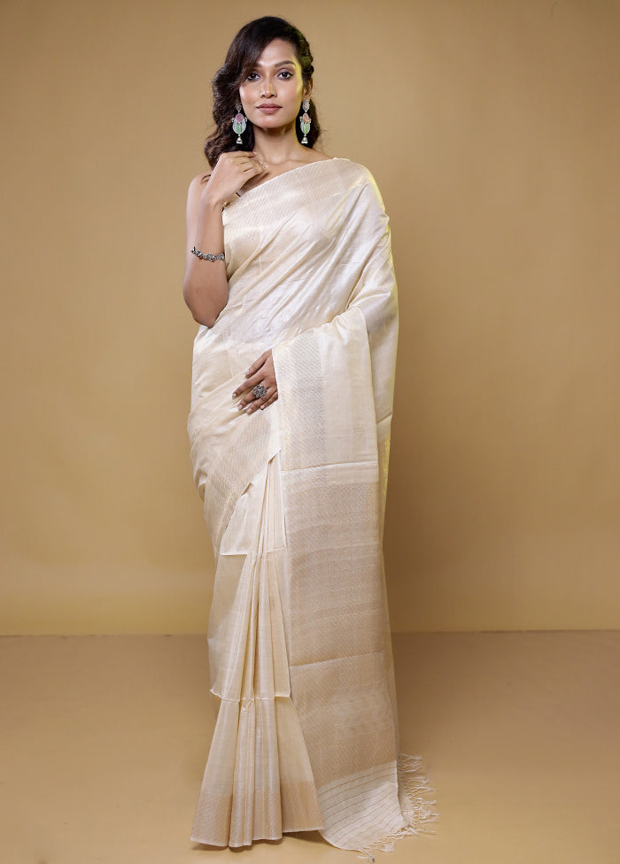 Cream Handloom Tussar Pure Silk Saree With Blouse Piece