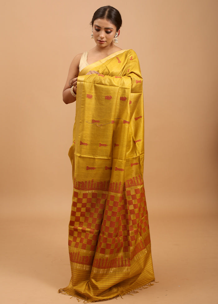 Yellow Handloom Tussar Pure Silk Saree With Blouse Piece