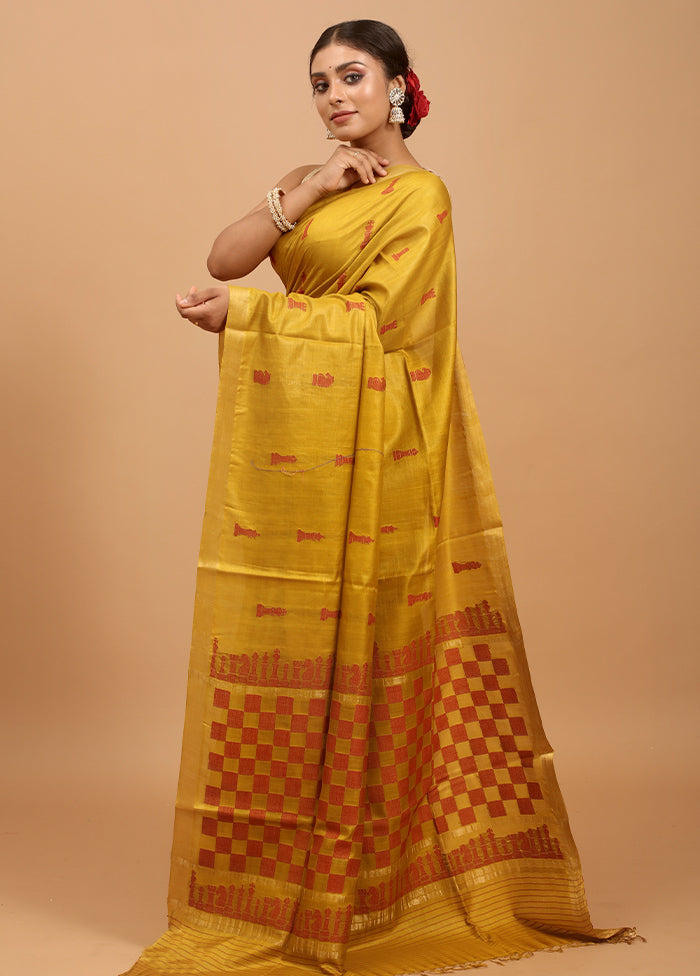 Yellow Handloom Tussar Pure Silk Saree With Blouse Piece