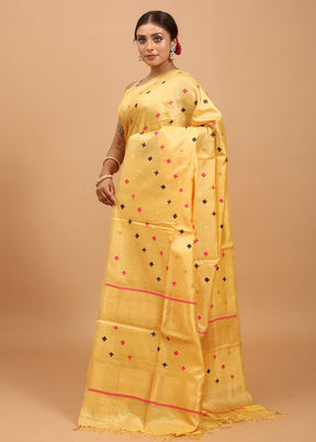 Yellow Handloom Tussar Pure Silk Saree With Blouse Piece