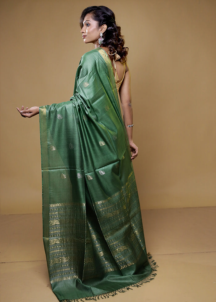 Green Handloom Tussar Pure Silk Saree With Blouse Piece