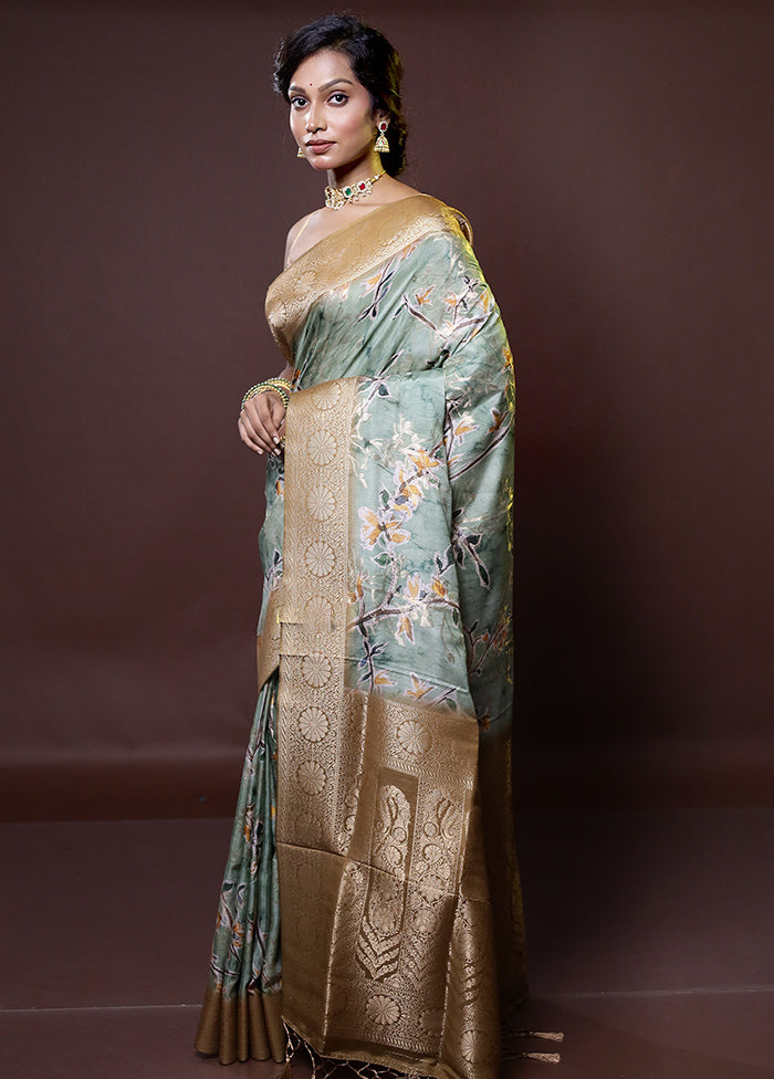 Green Dupion Silk Saree With Blouse Piece