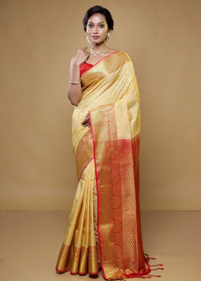 Cream Kanjivaram Silk Saree With Blouse Piece