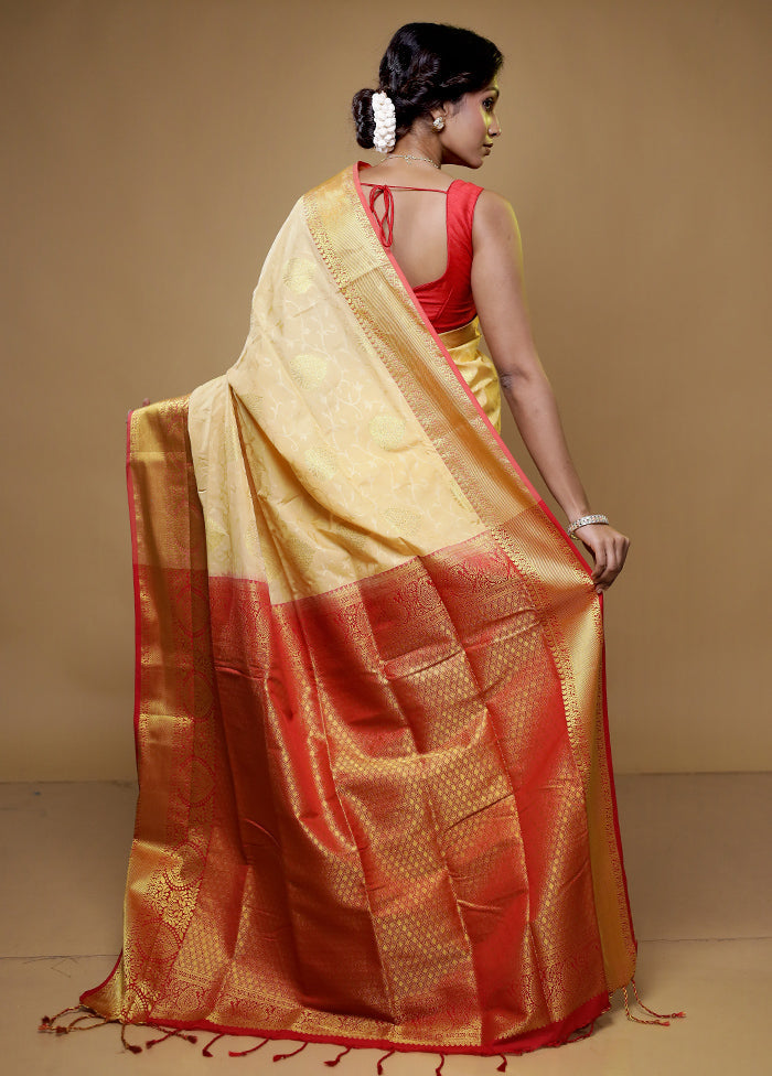 Cream Kanjivaram Silk Saree With Blouse Piece