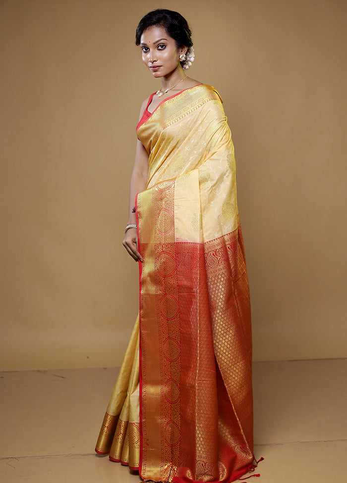 Cream Kanjivaram Silk Saree With Blouse Piece