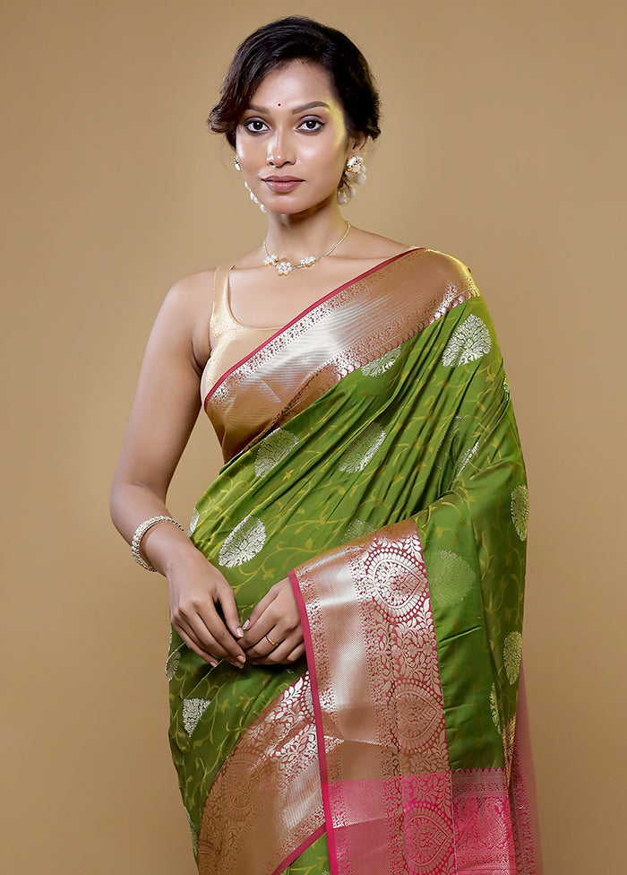 Green Kanjivaram Silk Saree With Blouse Piece