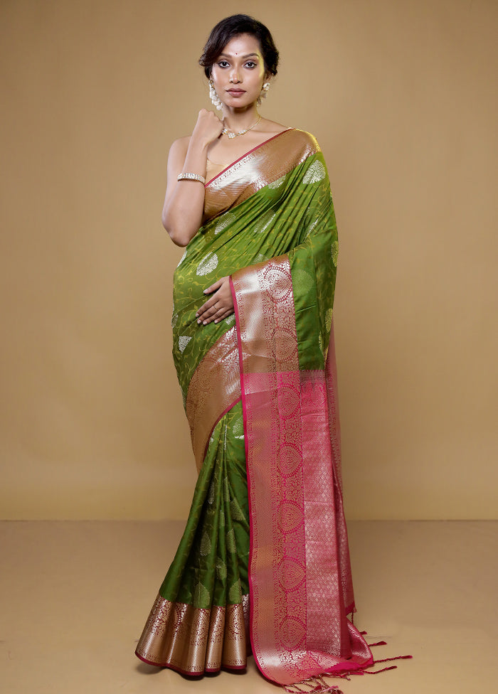 Green Kanjivaram Silk Saree With Blouse Piece