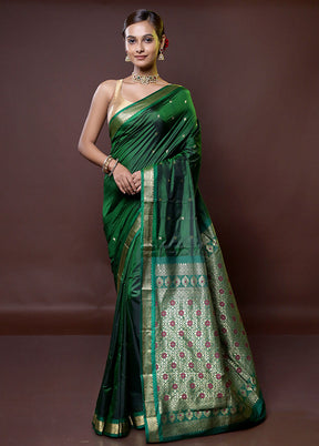 Green Kanjivaram Silk Saree With Blouse Piece