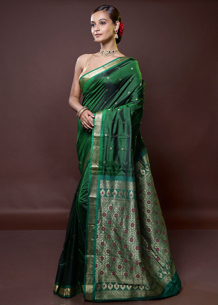 Green Kanjivaram Silk Saree With Blouse Piece