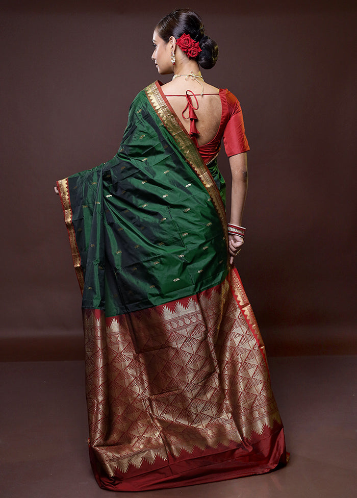 Green Kanjivaram Silk Saree With Blouse Piece