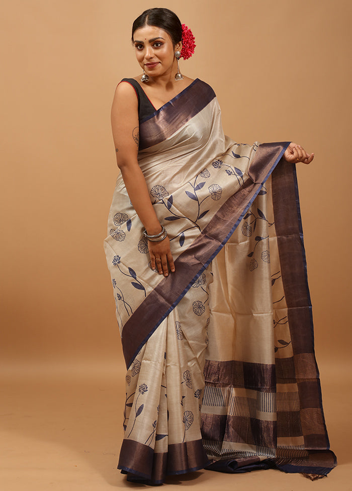 Cream Handloom Tussar Pure Silk Saree With Blouse Piece