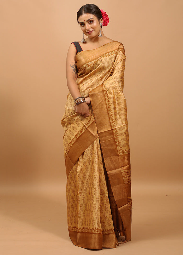 Cream Handloom Tussar Pure Silk Saree With Blouse Piece