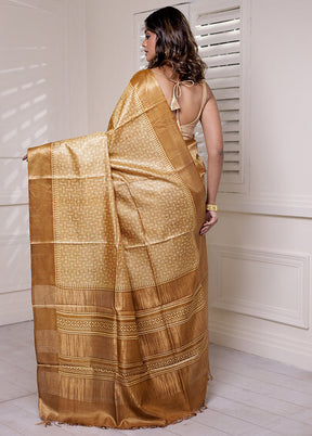 Cream Handloom Tussar Pure Silk Saree With Blouse Piece