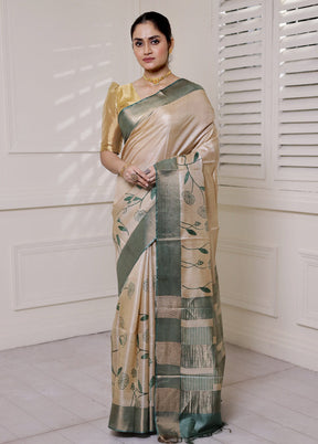 Cream Tussar Silk Saree With Blouse Piece