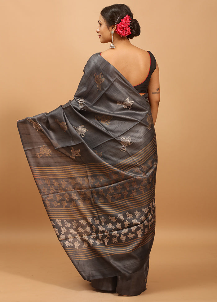 Grey Handloom Tussar Pure Silk Saree With Blouse Piece