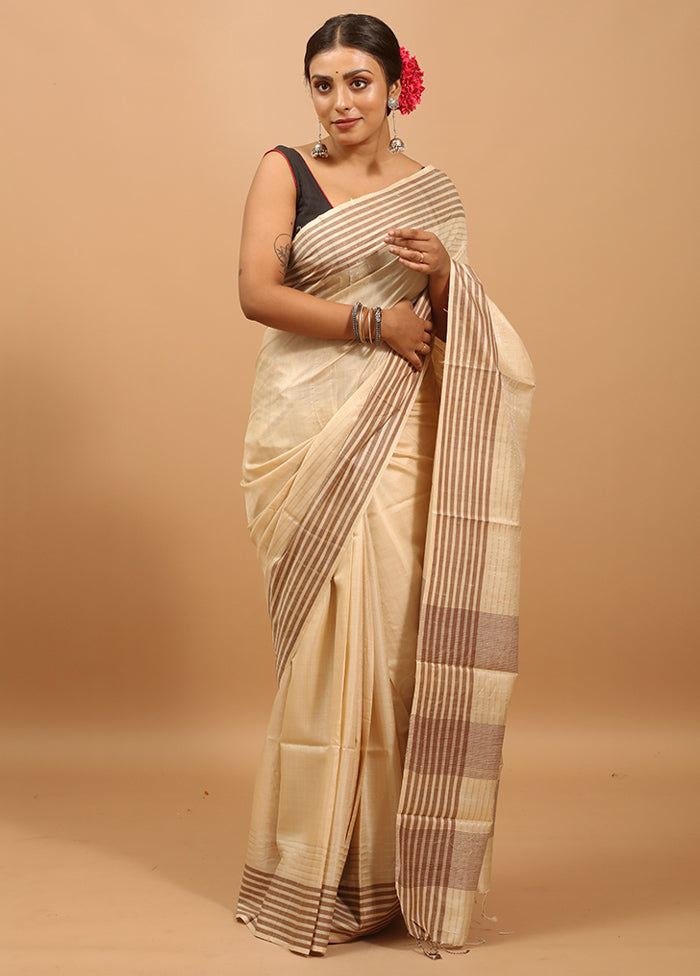 Cream Handloom Tussar Pure Silk Saree With Blouse Piece